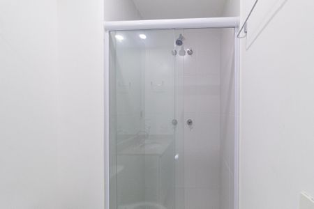 Apartamento para alugar com 60m², 2 quartos e 1 vaga Apartamento para alugar com 60m², 2 quartos e 1 vagaBanheiro