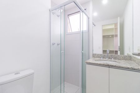 Apartamento para alugar com 60m², 2 quartos e 1 vaga Apartamento para alugar com 60m², 2 quartos e 1 vagaBanheiro da suíte