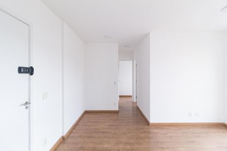 Sala de apartamento para alugar com 2 quartos, 60m² em Jardim das Belezas, Carapicuíba