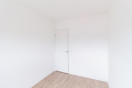 Quarto de apartamento para alugar com 2 quartos, 60m² em Jardim das Belezas, Carapicuíba