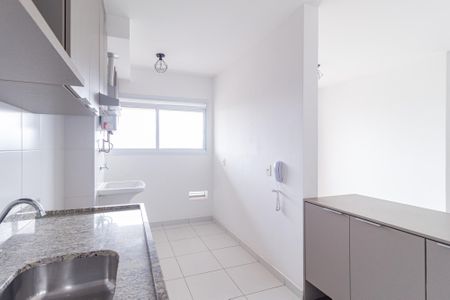 Apartamento para alugar com 60m², 2 quartos e 1 vaga Apartamento para alugar com 60m², 2 quartos e 1 vagaCozinha e área de serviço