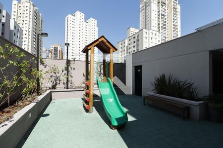 Apartamento para alugar com 60m², 2 quartos e 2 vagasÁrea comum - Playground