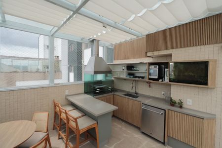 Apartamento à venda com 220m², 2 quartos e 4 vagasVaranda gourmet