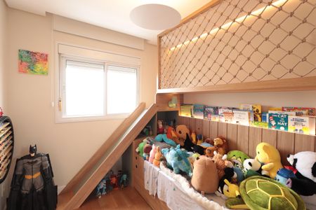 Apartamento à venda com 220m², 2 quartos e 4 vagasQuarto 2 - Suíte