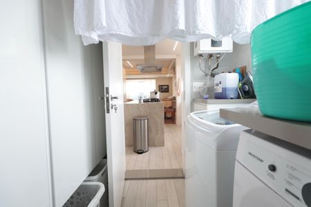 Apartamento à venda com 220m², 2 quartos e 4 vagasÁrea de Serviço