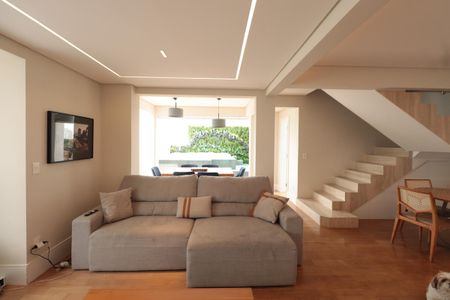 Apartamento para alugar com 220m², 2 quartos e 4 vagasSala