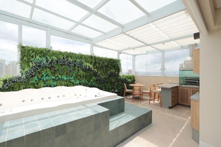 Apartamento à venda com 220m², 2 quartos e 4 vagasVaranda gourmet