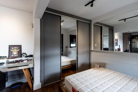 Apartamento à venda com 45m², 1 quarto e 1 vagaQuarto