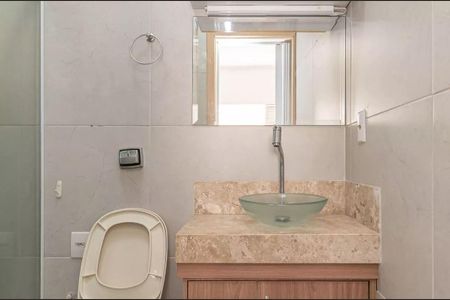 Banheiro da Suíte  de casa para alugar com 2 quartos, 120m² em Parque Virgilio Viel, Sumaré