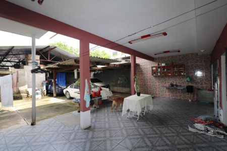 Casa para alugar com 381m², 5 quartos e 12 vagasQuintal e Área de Serviço