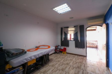 Casa para alugar com 381m², 5 quartos e 12 vagasSuíte 2