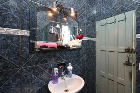 Casa para alugar com 381m², 5 quartos e 12 vagasBanheiro