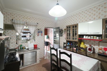 Casa para alugar com 381m², 5 quartos e 12 vagasCozinha