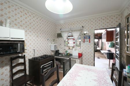 Casa para alugar com 381m², 5 quartos e 12 vagasCozinha