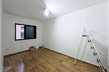 Quarto de apartamento para alugar com 1 quarto, 50m² em Vila Tupi, Praia Grande