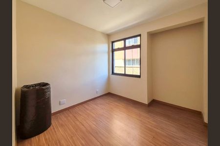 Apartamento para alugar com 101m², 2 quartos e 1 vaga Apartamento para alugar com 101m², 2 quartos e 1 vagaQuarto