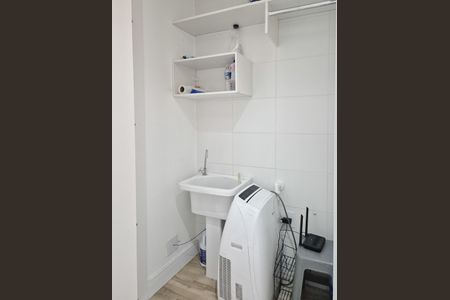 Studio à venda com 25m², 1 quarto e sem vaga Studio à venda com 25m², 1 quarto e sem vagaÁrea de Serviço