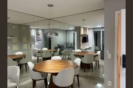 Apartamento à venda com 2 quartos, 77m² em Vila Regente Feijó, São Paulo