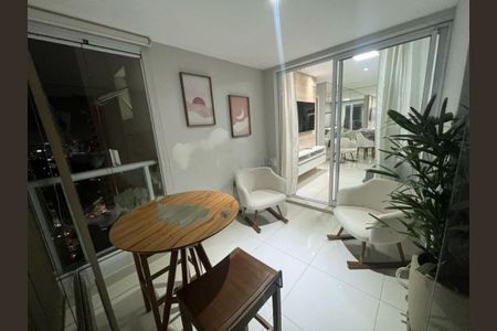 Apartamento à venda com 2 quartos, 77m² em Vila Regente Feijó, São Paulo