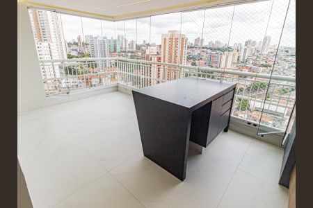 Apartamento à venda com 124m², 3 quartos e 2 vagas Apartamento à venda com 124m², 3 quartos e 2 vagasVaranda