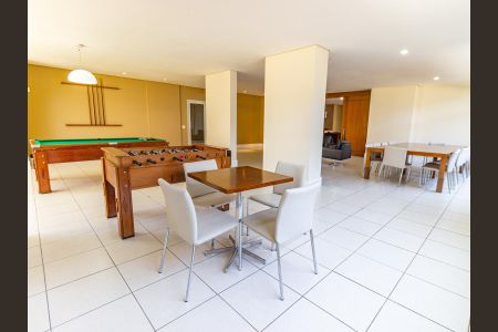 Apartamento à venda com 124m², 3 quartos e 2 vagas Apartamento à venda com 124m², 3 quartos e 2 vagasÁrea comum - Salão de jogos