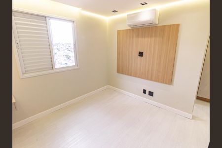Apartamento à venda com 124m², 3 quartos e 2 vagas Apartamento à venda com 124m², 3 quartos e 2 vagasSuíte