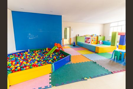 Apartamento à venda com 124m², 3 quartos e 2 vagas Apartamento à venda com 124m², 3 quartos e 2 vagasÁrea comum - Brinquedoteca