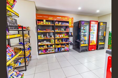 Apartamento à venda com 124m², 3 quartos e 2 vagas Apartamento à venda com 124m², 3 quartos e 2 vagasÁrea comum - Mercadinho