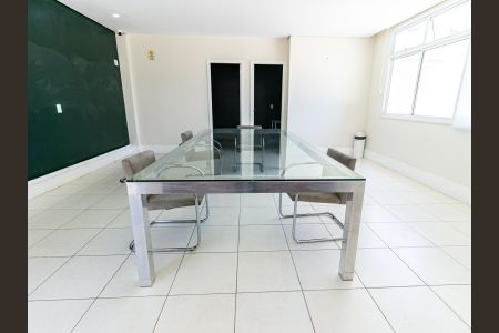 Apartamento à venda com 124m², 3 quartos e 2 vagas Apartamento à venda com 124m², 3 quartos e 2 vagasÁrea comum - Cowork