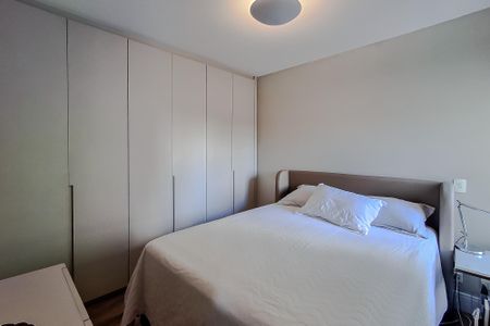 Apartamento à venda com 94m², 3 quartos e 2 vagasQuarto 3 - Suíte