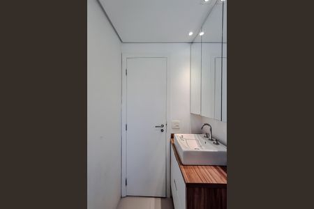 Apartamento à venda com 94m², 3 quartos e 2 vagasBanheiro