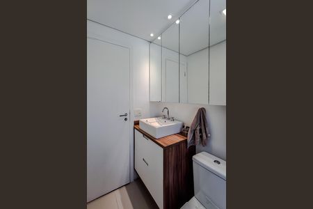 Apartamento à venda com 94m², 3 quartos e 2 vagasBanheiro