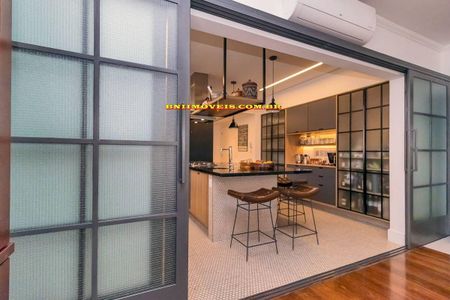 Apartamento à venda com 270m², 3 quartos e 2 vagas