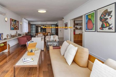 Apartamento à venda com 270m², 3 quartos e 2 vagas