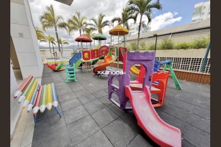 Apartamento à venda com 2 quartos, 70m² em Recreio dos Bandeirantes, Rio de Janeiro