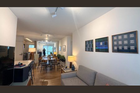 Apartamento à venda com 2 quartos, 69m² em Jardim das Acacias, São Paulo