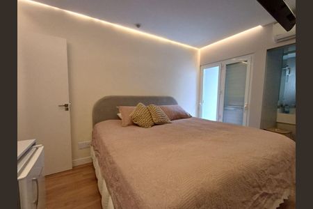 Casa à venda com 3 quartos, 90m² em Vila Carrão, São Paulo