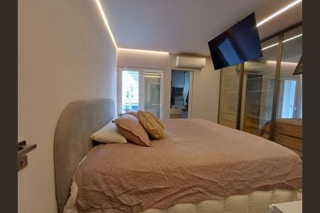 Casa à venda com 3 quartos, 90m² em Vila Carrão, São Paulo