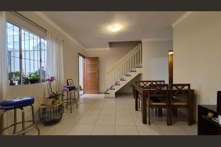 Casa à venda com 2 quartos, 100m² em Jardim Monte Alegre, São Paulo