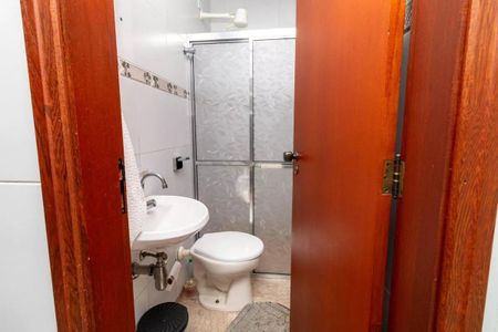 Casa à venda com 4 quartos, 398m² em Vila Ipojuca, São Paulo