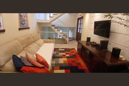 Casa à venda com 3 quartos, 105m² em Jardim Esmeralda, São Paulo