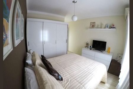 Casa à venda com 3 quartos, 105m² em Jardim Esmeralda, São Paulo