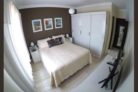 Casa à venda com 3 quartos, 105m² em Jardim Esmeralda, São Paulo