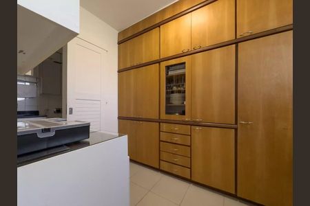 Apartamento à venda com 82m², 2 quartos e 1 vaga