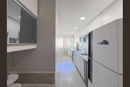 Apartamento à venda com 82m², 2 quartos e 1 vaga