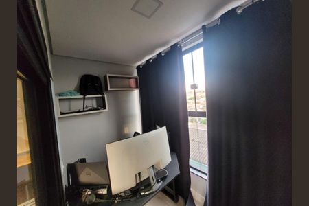 Casa à venda com 3 quartos, 197m² em Vila Santa Isabel, São Paulo