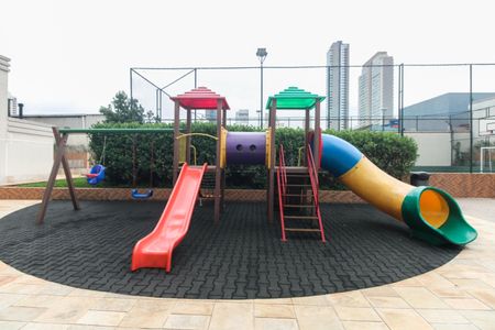 Apartamento à venda com 228m², 4 quartos e 4 vagasÁrea Comum