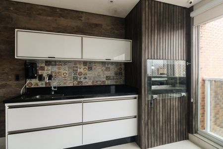 Apartamento à venda com 228m², 4 quartos e 4 vagasVaranda Gourmet