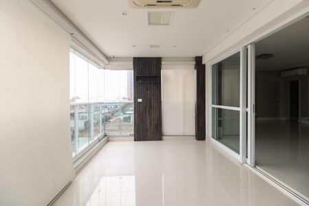 Apartamento à venda com 228m², 4 quartos e 4 vagasVaranda Gourmet
