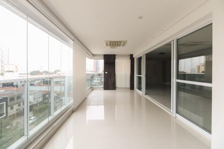 Apartamento à venda com 228m², 4 quartos e 4 vagasVaranda Gourmet